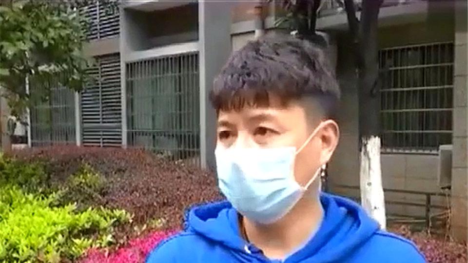 [图]上饶经开区:13岁少年玩“嘿嘿语音” 3天花了8万8