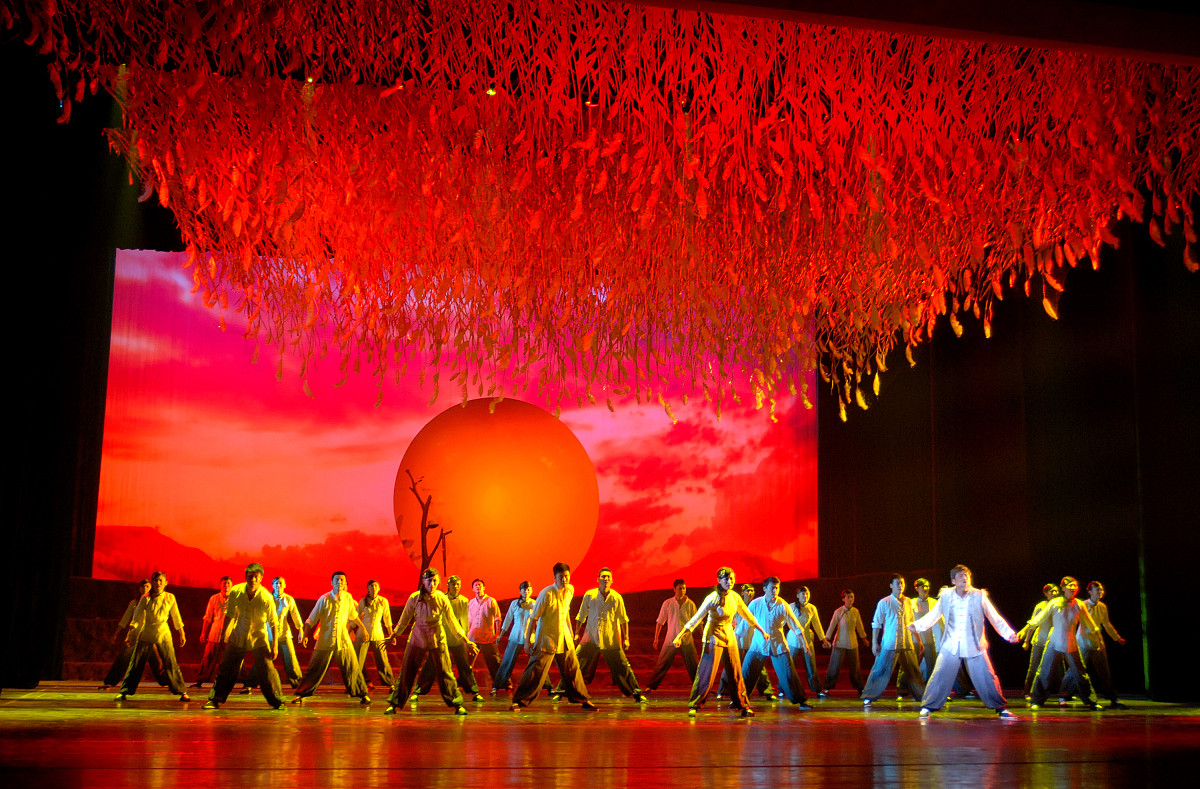 红色歌舞的当代价值：传承与创新