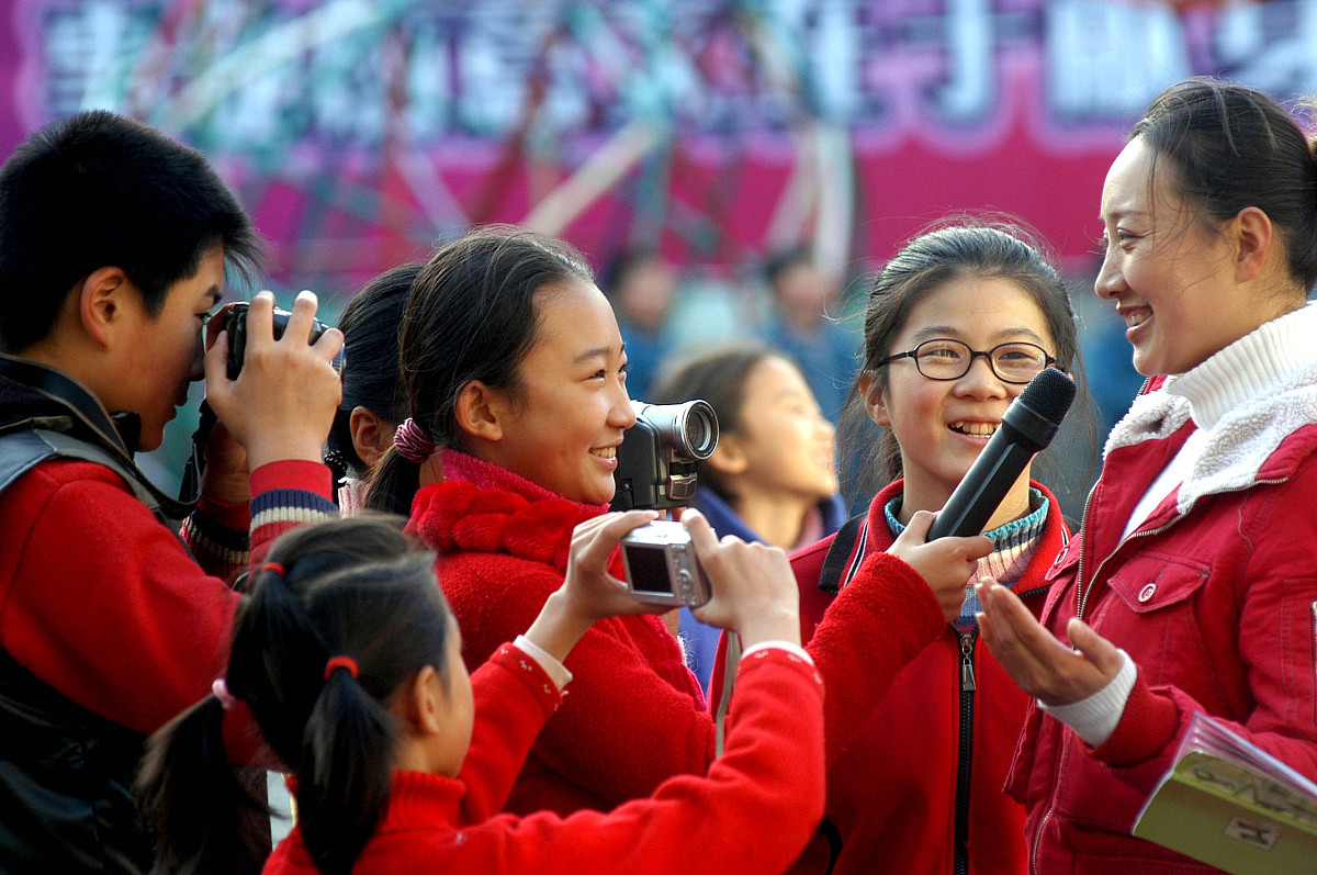 成都机电技术学校招生办电话多少