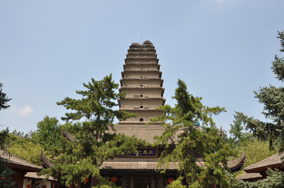 西安环保工程资质办理指南：建筑企业必备信息