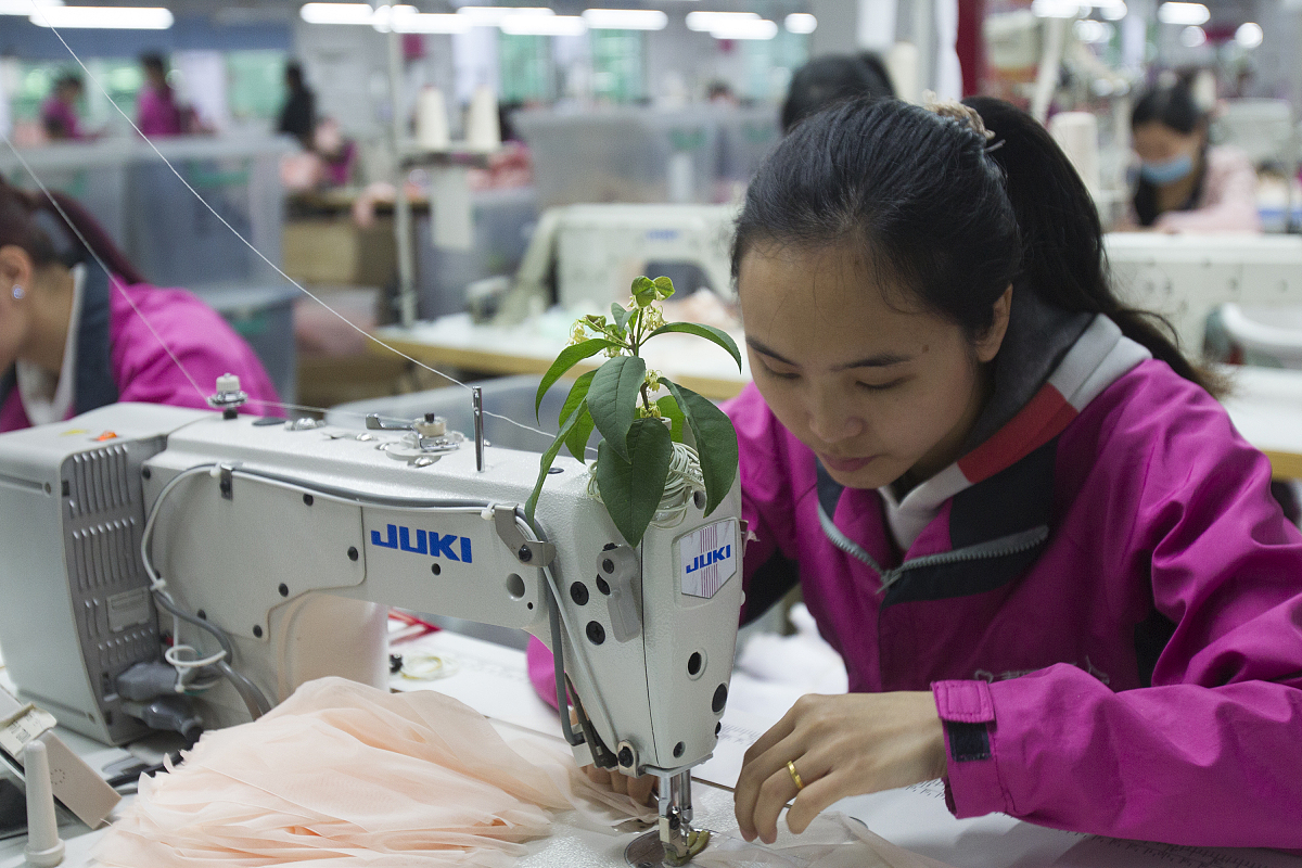 研究广东省汽车制造企业特点文献综述