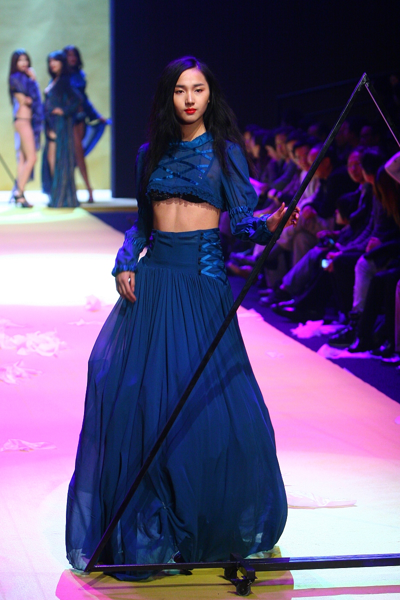 重庆万州三峡服装艺术学校2022年招生简章及要求