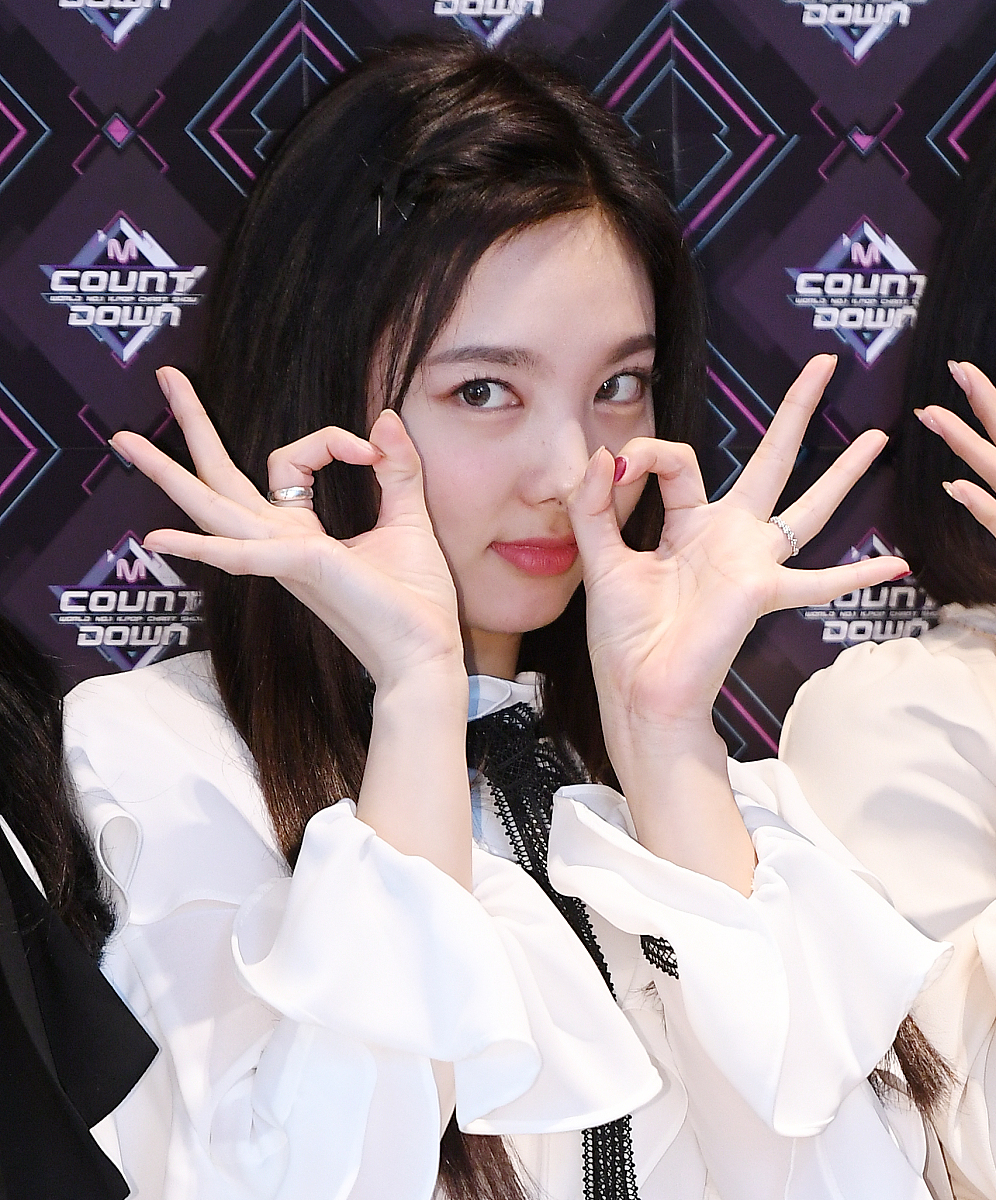 2018年11月15日,首尔,明星参加《m!countdown》 节目彩排.***_***twic