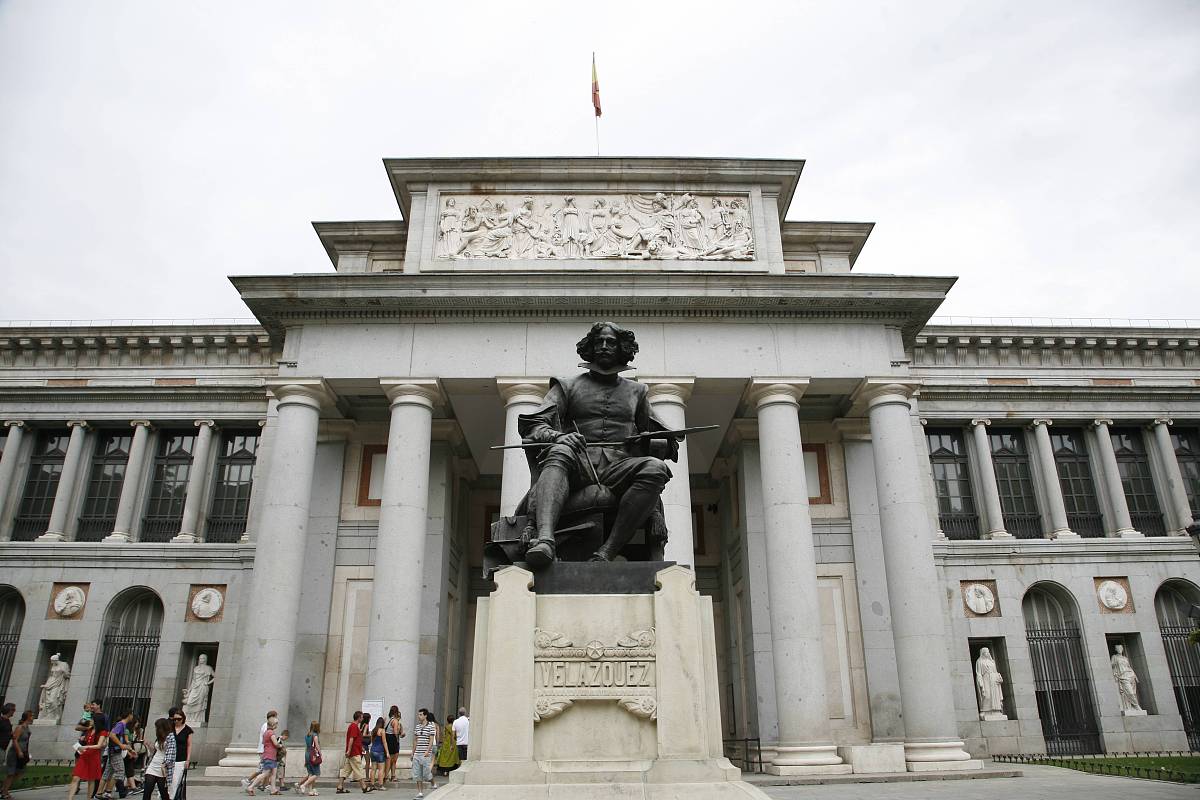 四川中专2022年招生专业：涵盖中医药、机电、艺术、商贸等领域