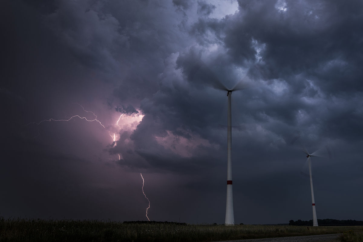 气旋定义：气象现象与影响 - 全面解析