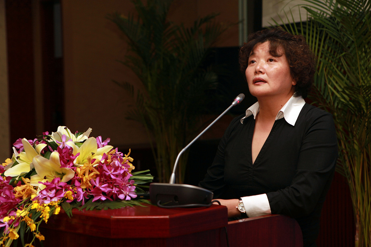 ***_***2010年7月15日,第一财经俱乐部"财商"系列论坛(上海站),中国民