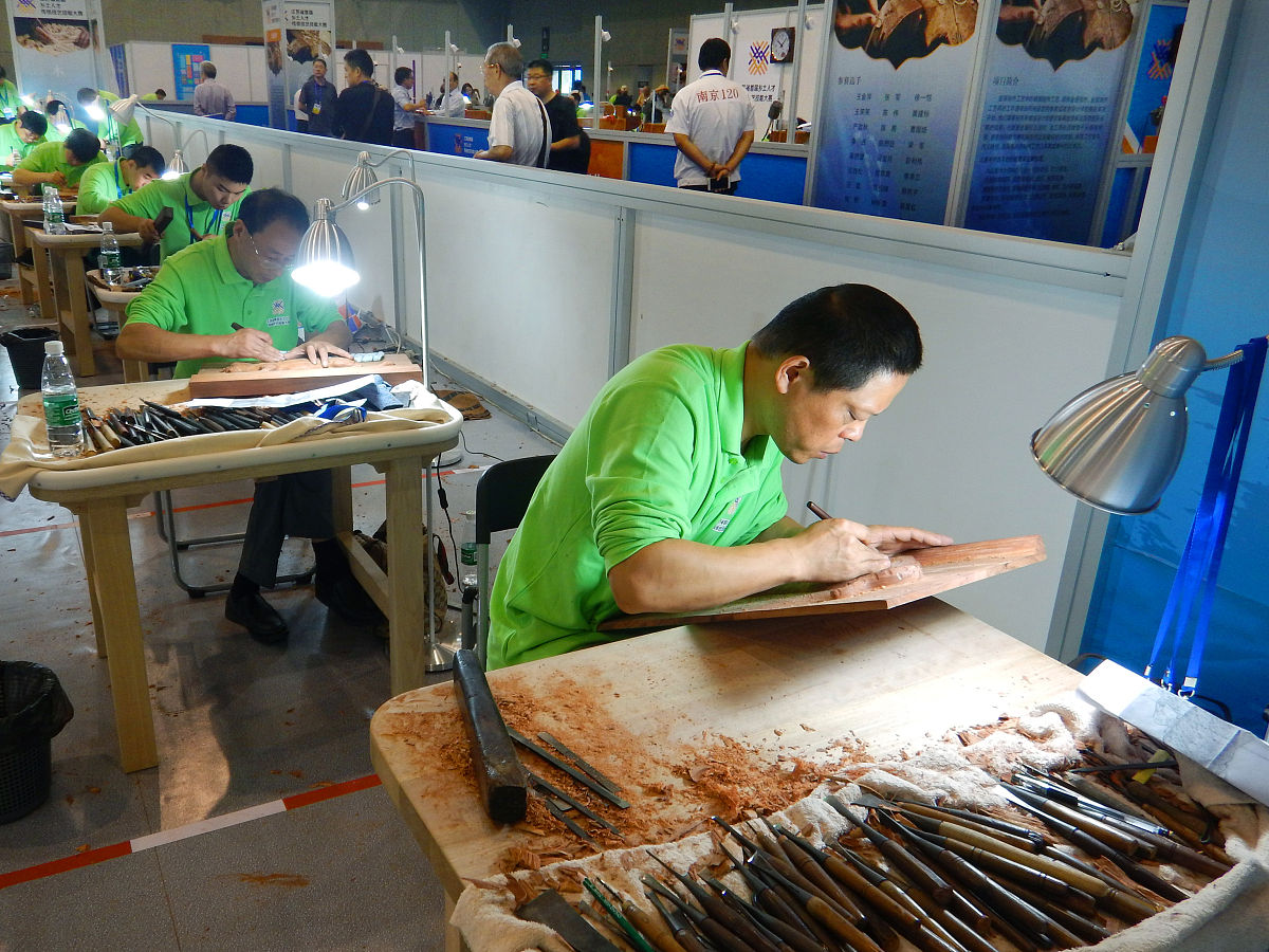 长顺县中等职业学校招生办联系电话 - 联系方式及招生信息