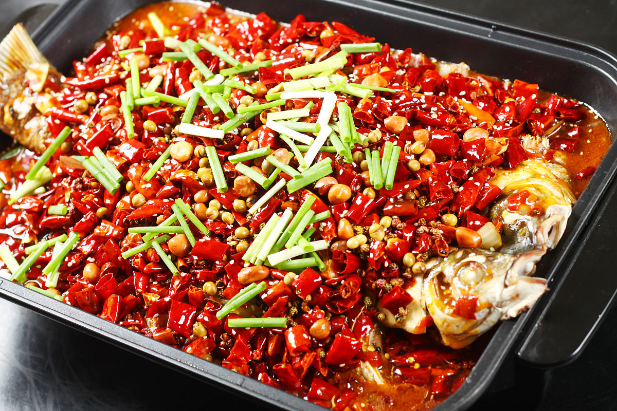 520麻辣烫店五一狂欢活动！超值优惠，免费餐券，精美礼品等你来拿！