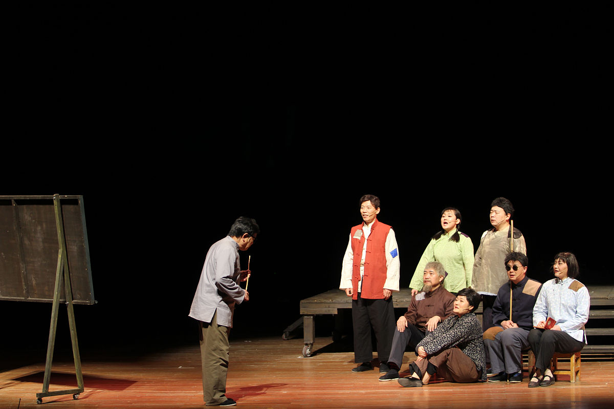 遗传之道：杨树遗传育种的奇妙旅程 - 一部结合实验和搞笑元素的话剧