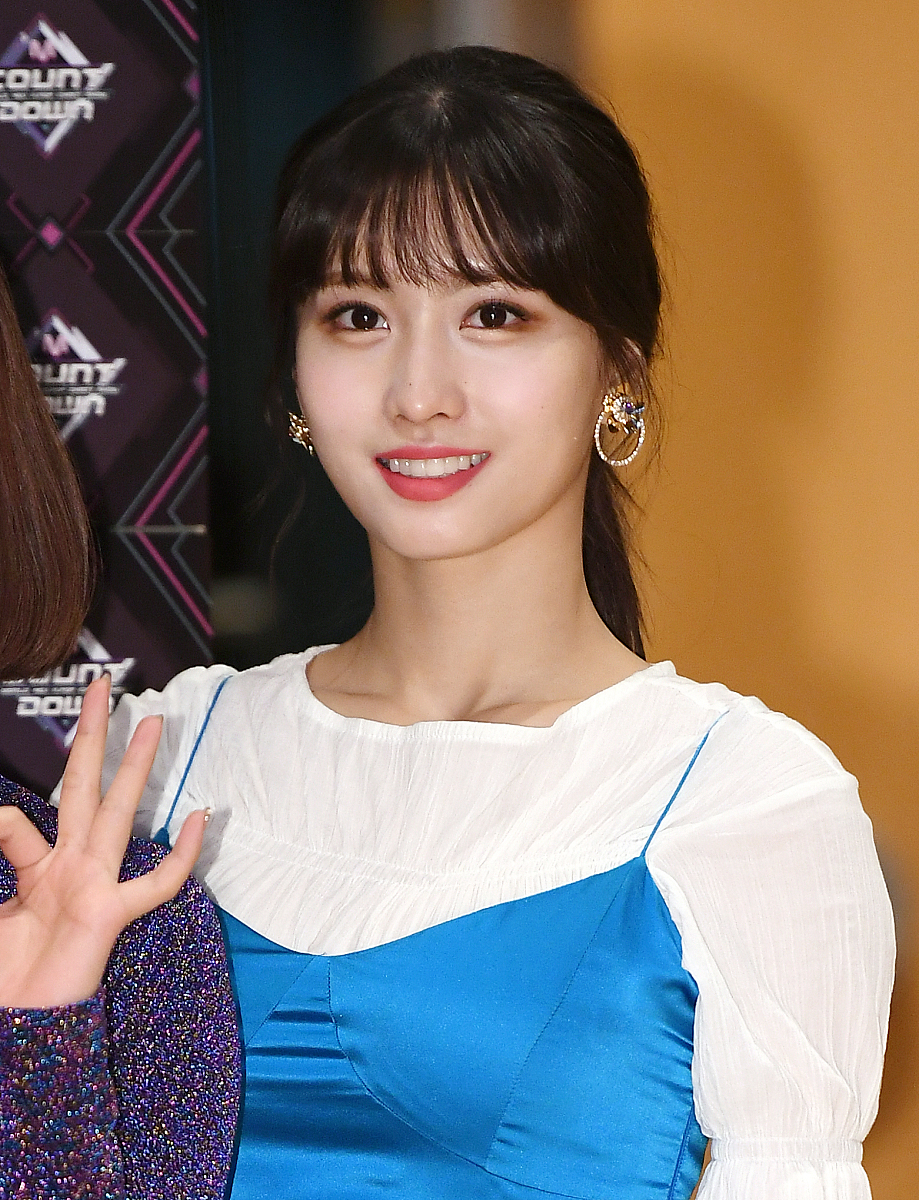 2018年11月8日,韩国首尔,明星参加《m! countdown》节目录制.***_***t