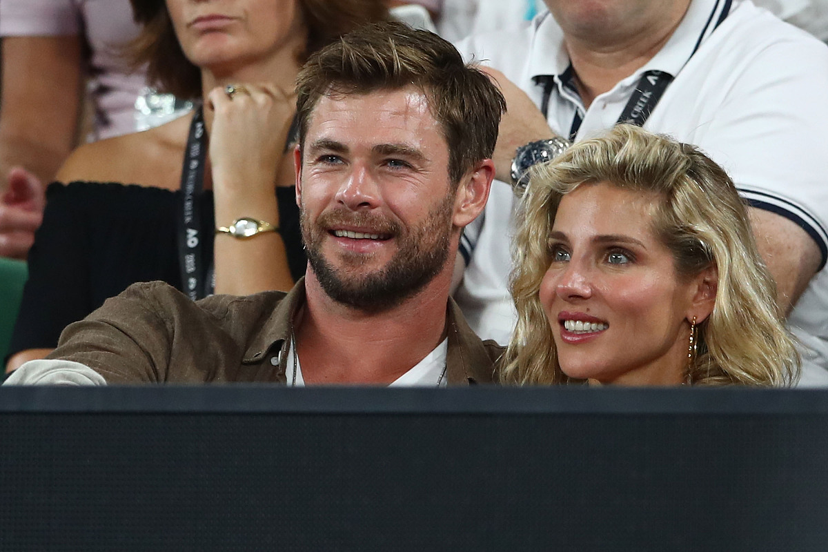 你现在是一名大四的毕业实习生实习工作是运营主要是做视频方面的工作请写一篇2000个汉字的毕业实习报告