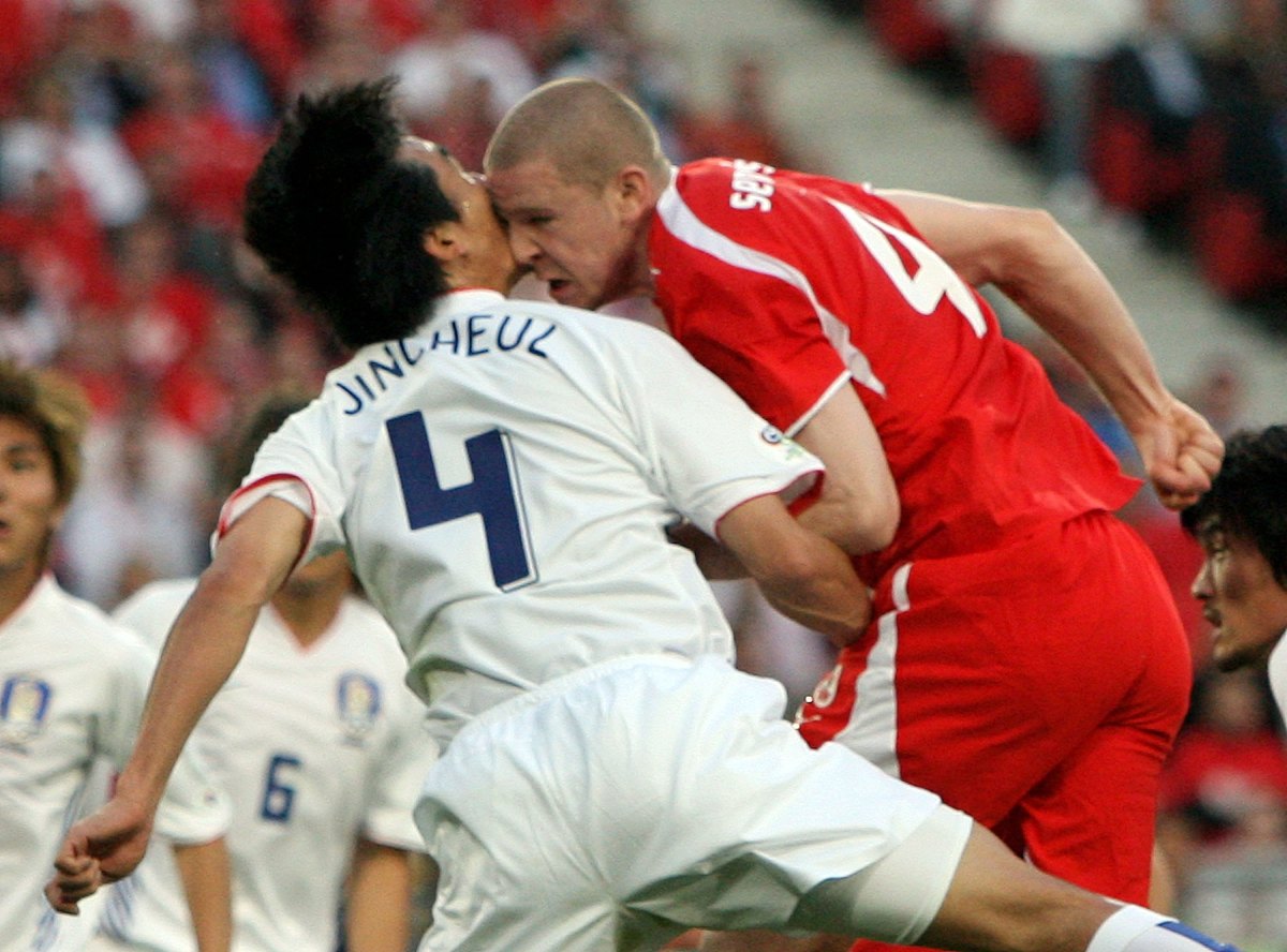 2006年6月23日,世界杯g组,瑞士2-0战胜韩国.森德斯和崔真?  hanover, 