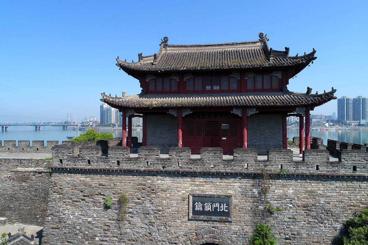 ***_***2017年6月6日,湖北省襄阳市,历史文化名城,明清城墙古建筑.临