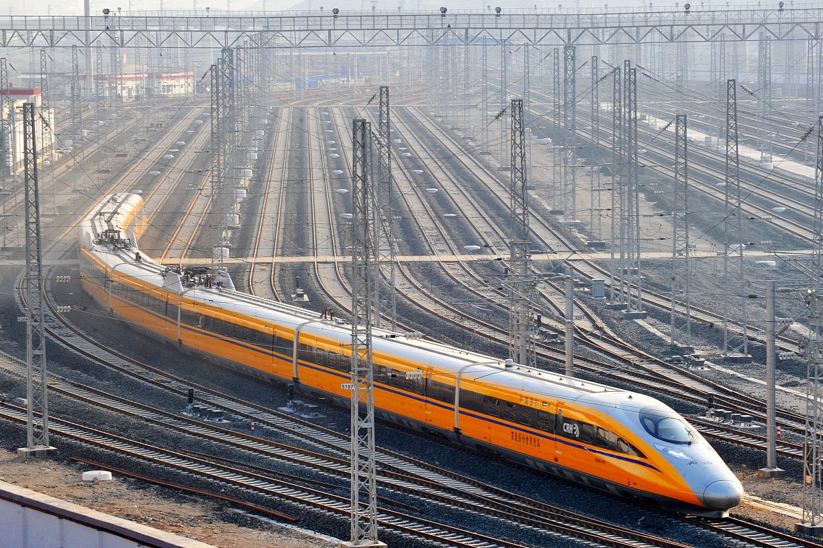 贵阳初中生适合读哪所高铁学校？高铁学校推荐及选择建议