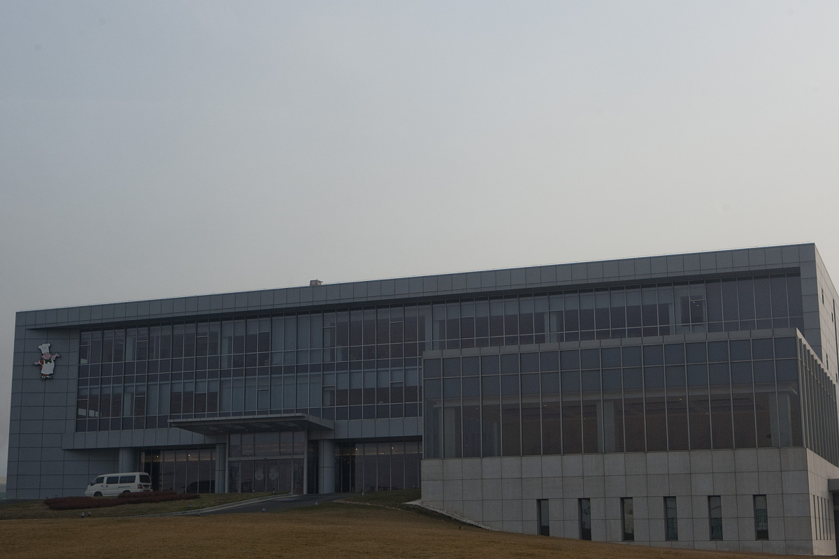 我在天津四方建筑有限公司进行了10天的实习专业是建筑环境与能源应用工程第一天刚到公司第二天继续工作第三天还是工作写一篇第三天400字的实习日志