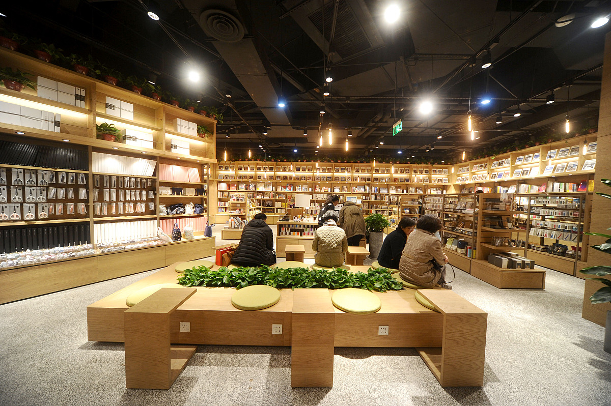 ***_***2017年11月21日,江苏南京,世界最美书店g-takaya入驻南京金鹰