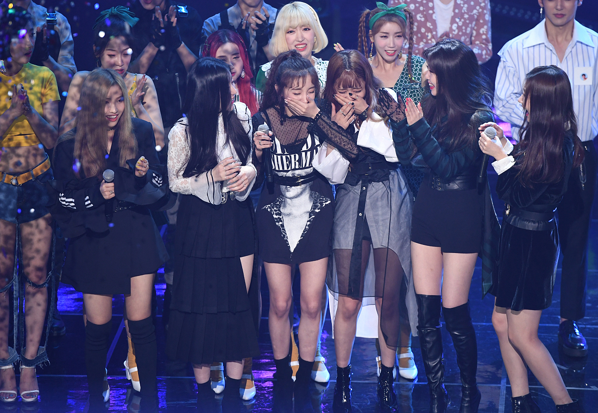 2018年5月22日,首尔,sbs电视台直播《the show》节目.***_***(g)i-dle