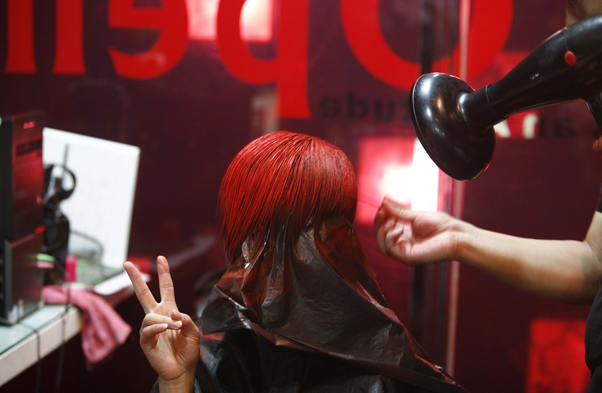 昆明美发与形象设计专业哪个学校好？从这几个方面判断