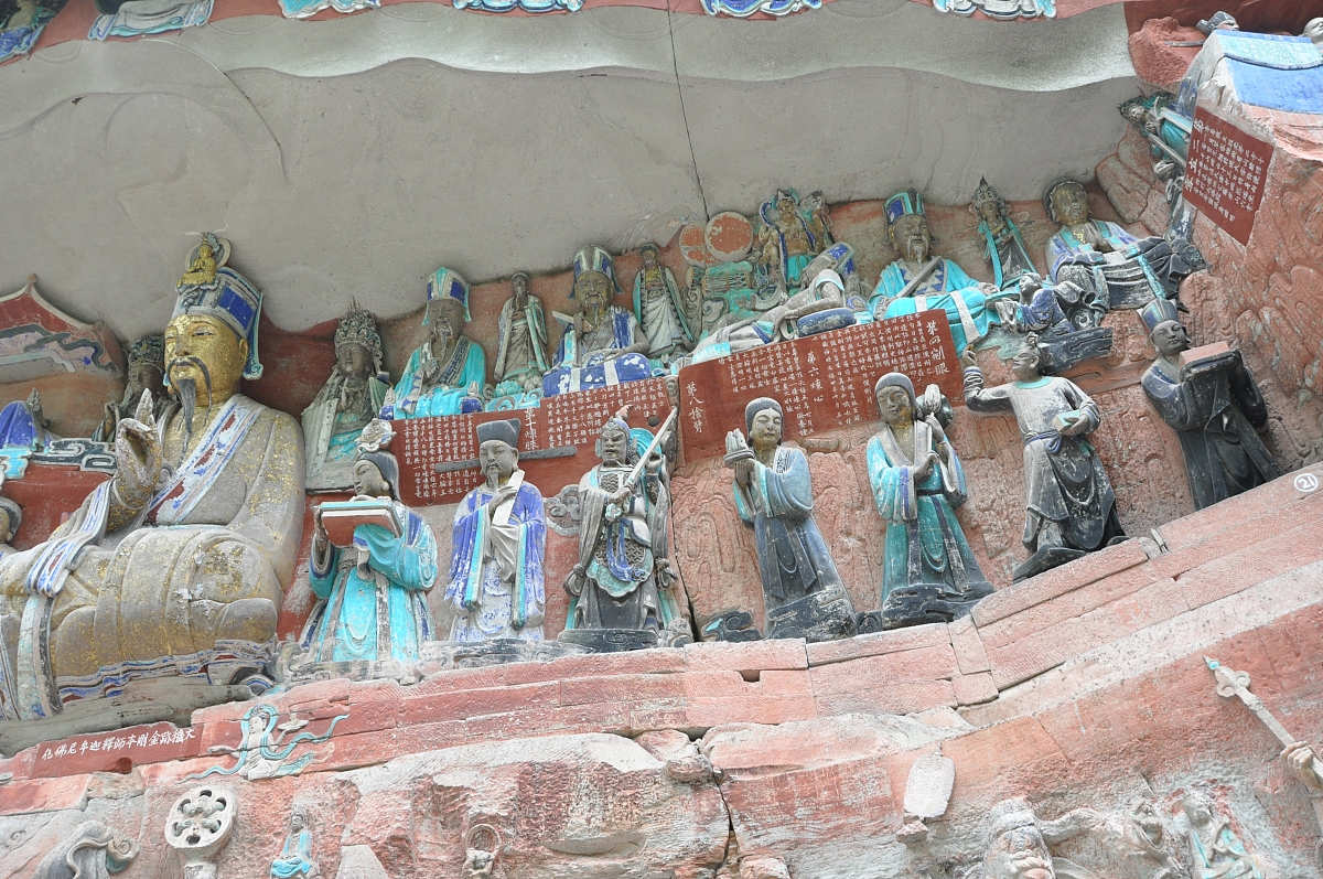 重庆旅游学校建胜分校美容美体怎么样招生对象是啥