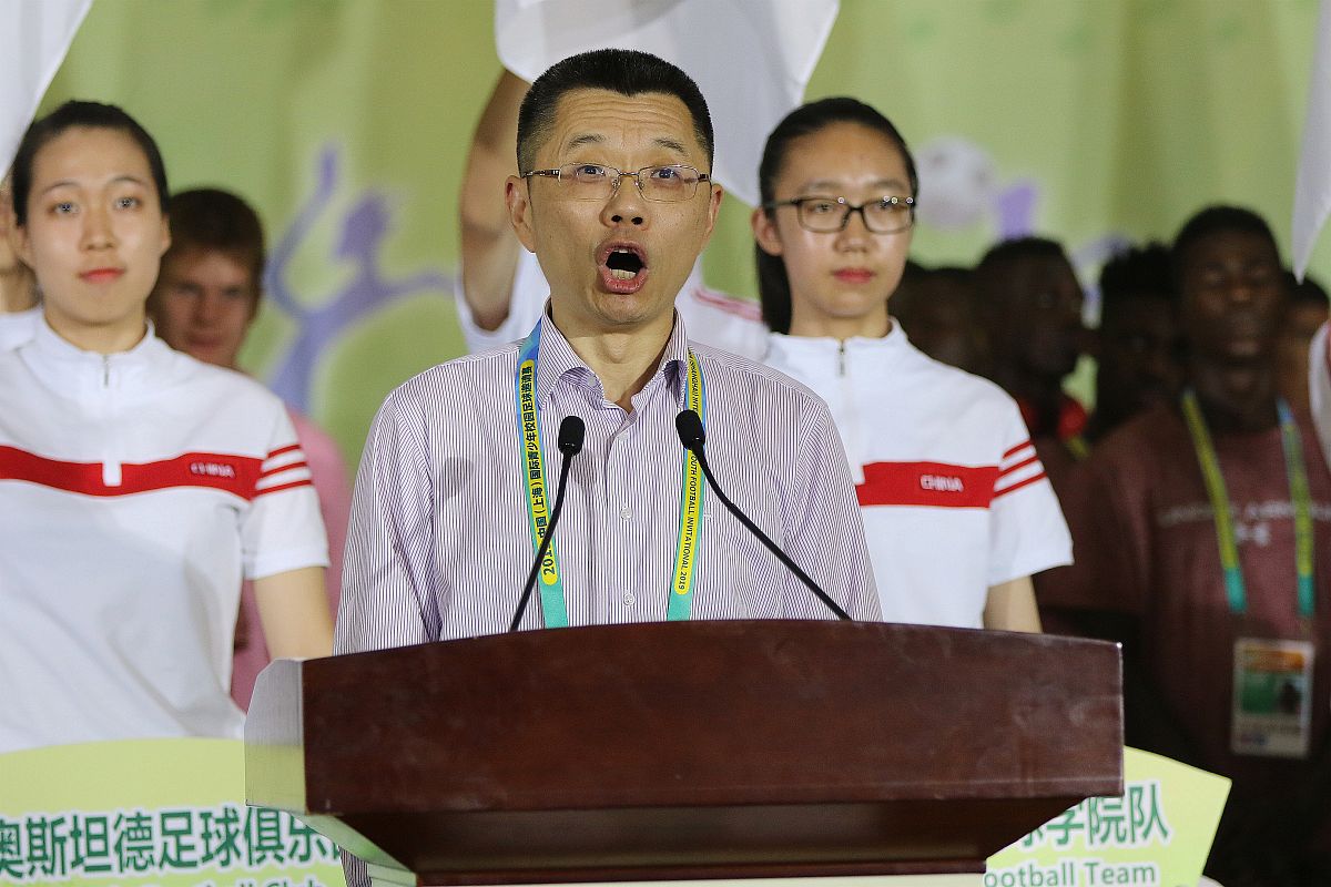 湖北省初中体育学科带头人李明，高级教师