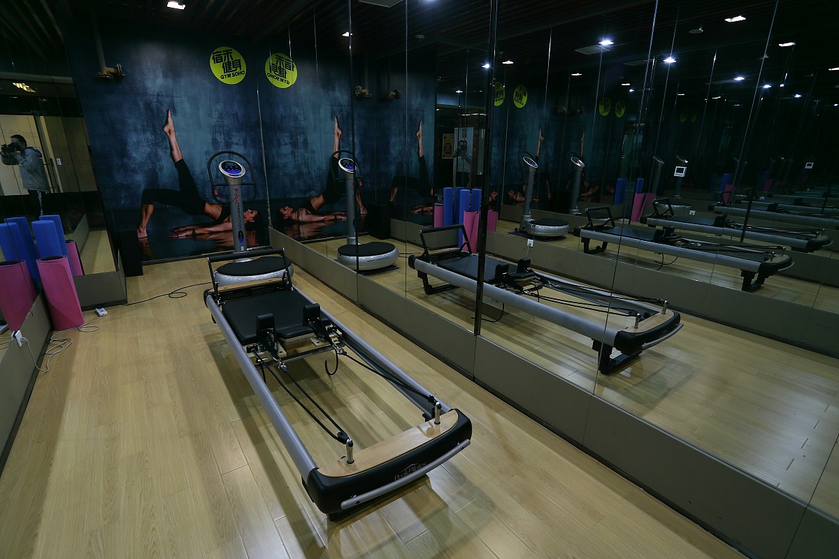 关于四川泸州建筑施工总承包二级资质新办及转让多少钱字数