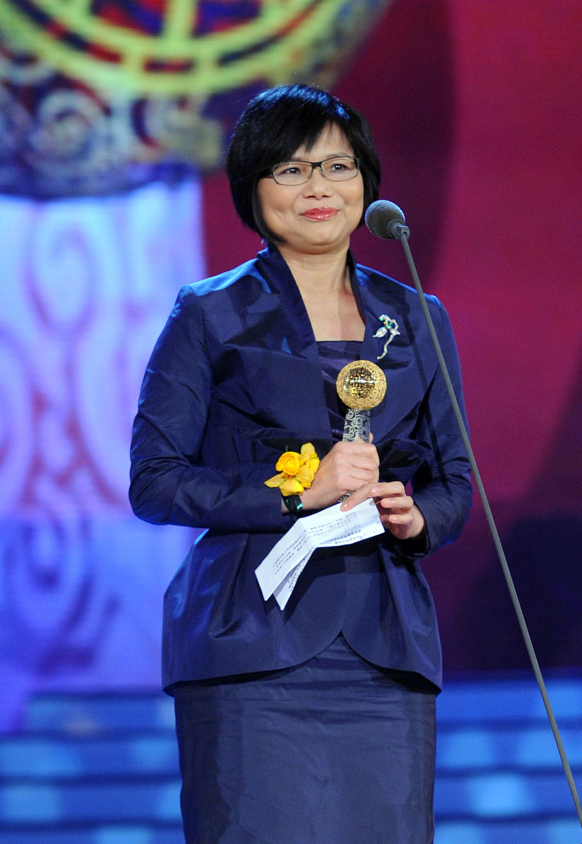 2011年4月2日,北京,"世界因你而美丽--2010-2011影响世界华人盛典".20