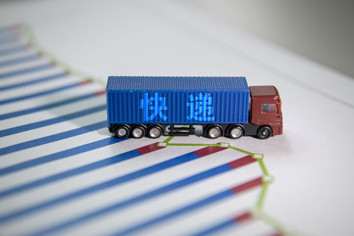 四川铁路运输学校毕业生就业方向分析：未来职业规划指南