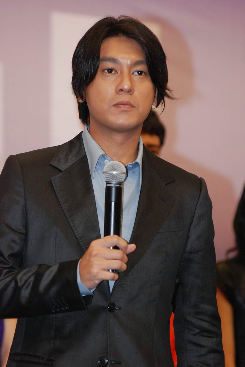 2010年8月10日,杭州,电视剧《富二代》(又名《没有承诺的爱》)新闻发