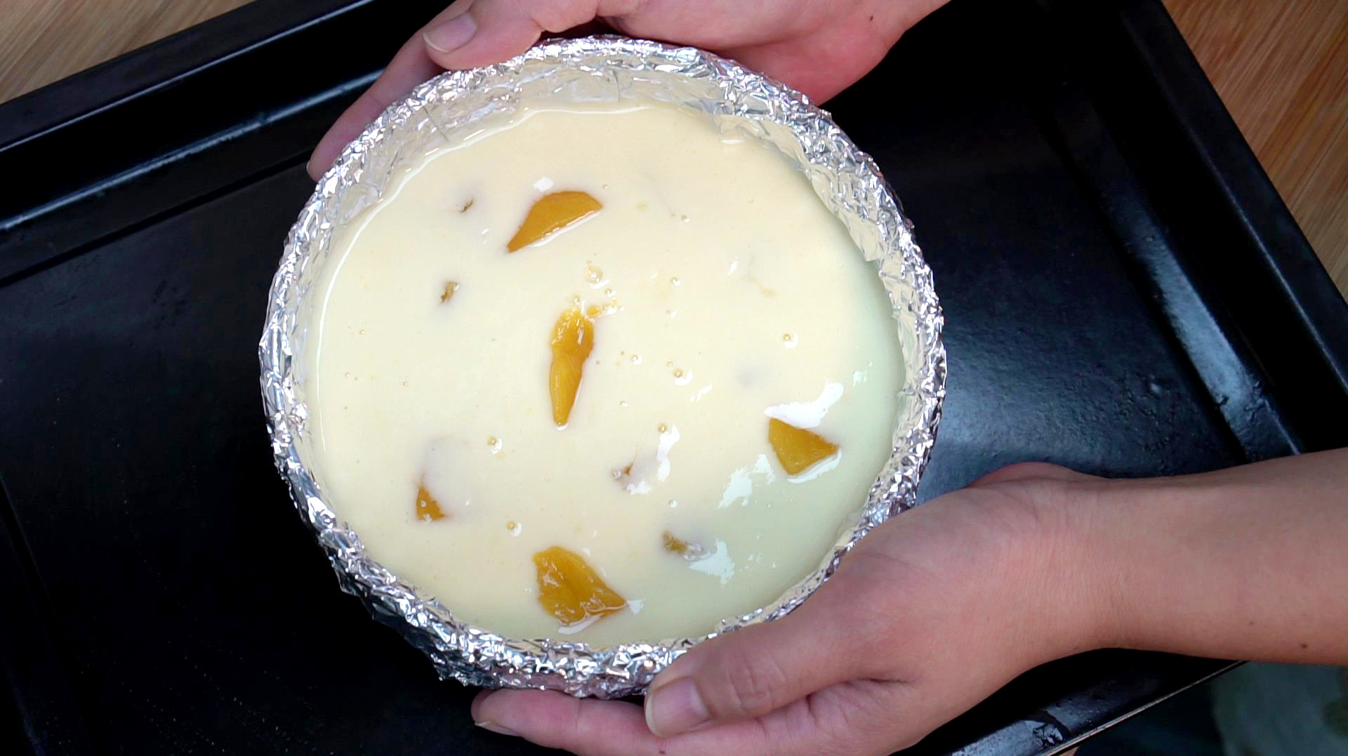 最近这一款懒人糕点超火,做法超简单,香甜嫩滑,比蛋糕还好吃