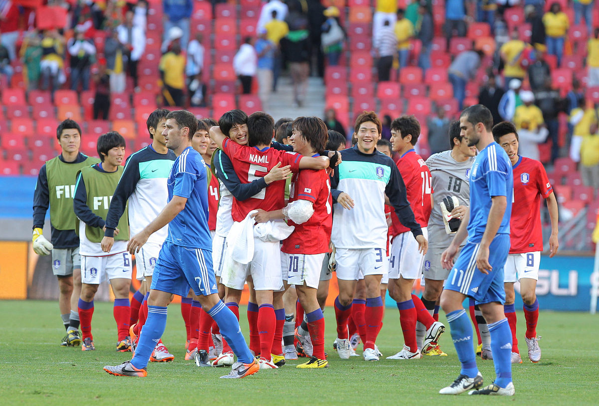 2010年6月12日,南非伊丽莎白港,2010世界杯b组小组赛首轮,韩国vs希腊.