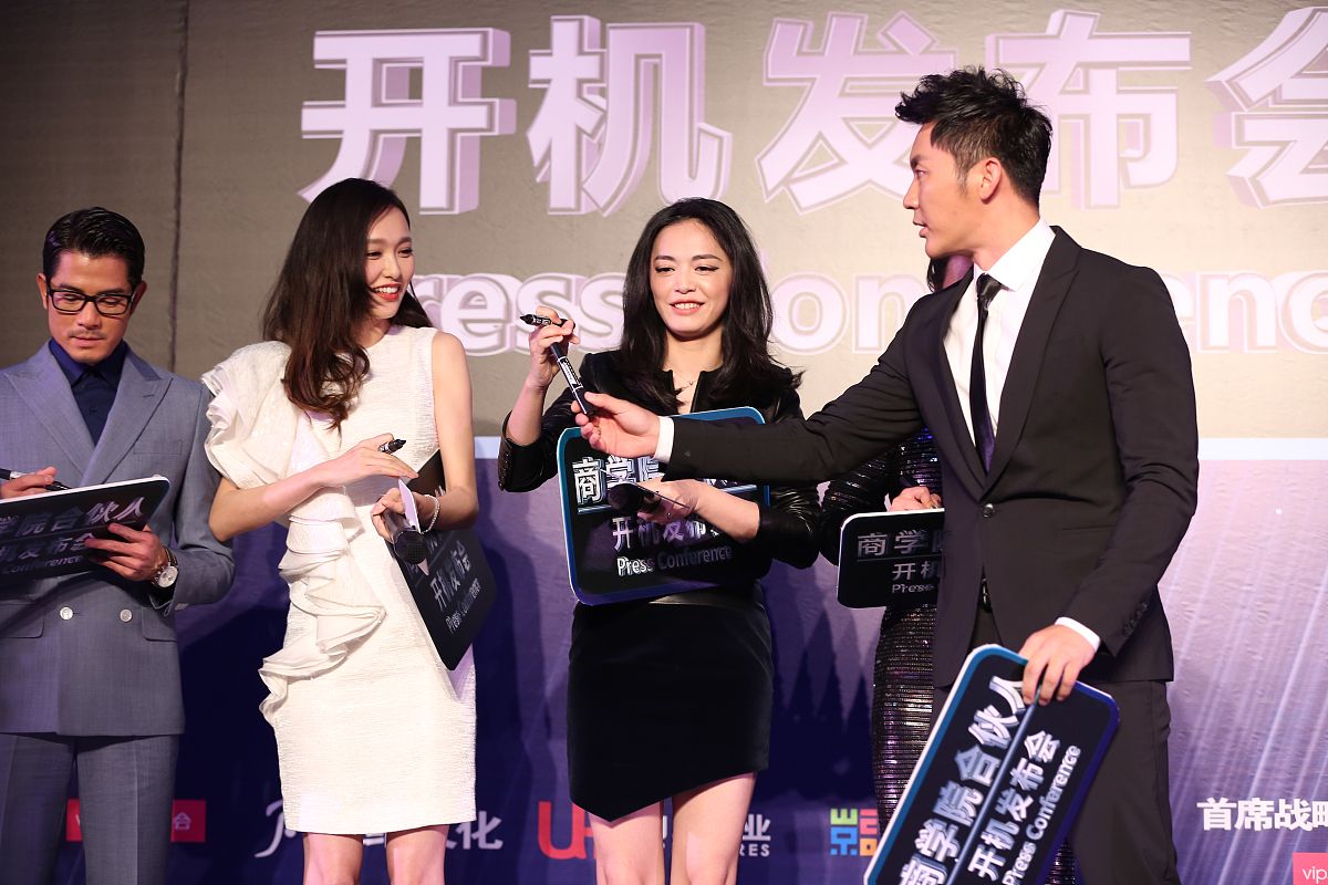 一夜暴富，人生逆袭：一个平凡女孩的精彩人生