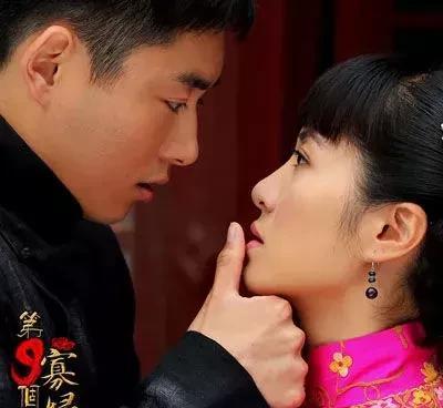 他因与孙俪搭戏走红,耍叶璇当小三跳河,如今又