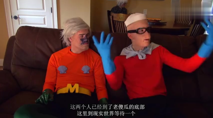 海绵宝宝和派大星在陆地上见到了海超人