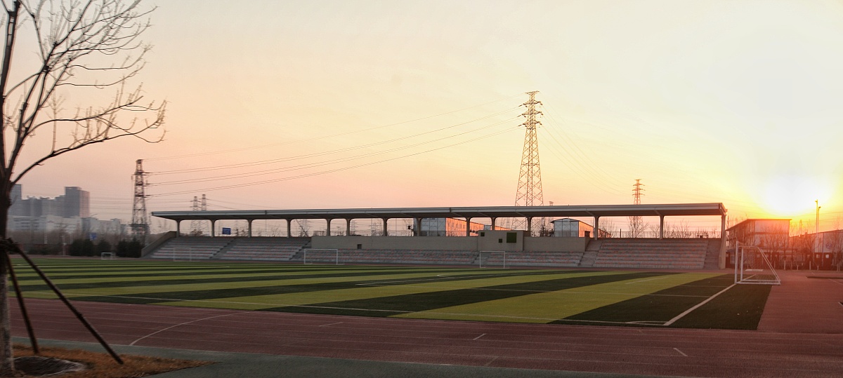 成都高铁学校招生要求：哪些学生适合报考？