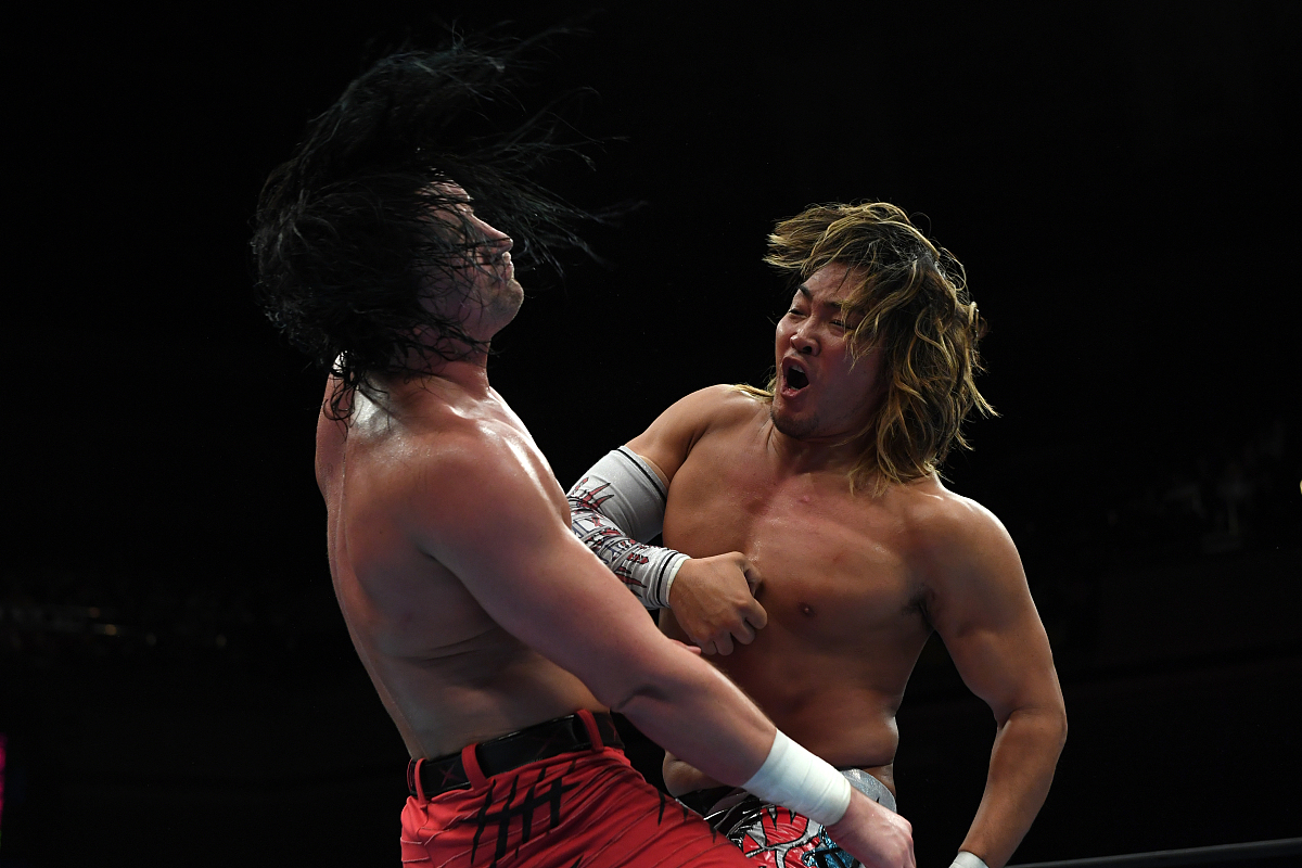WWE 1547: Bronson Reed 碾压 Akira Tozawa！幽默解说带你见证巨人对决！