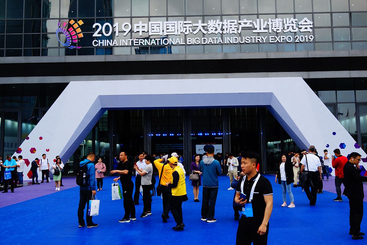 贵州贵阳中专学校专业设置及办学特色