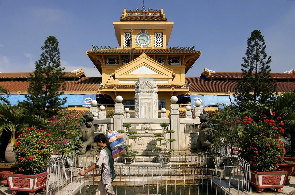 广西贺州民族旅游艺术学校2023年招生要达到什么条件-怎么样