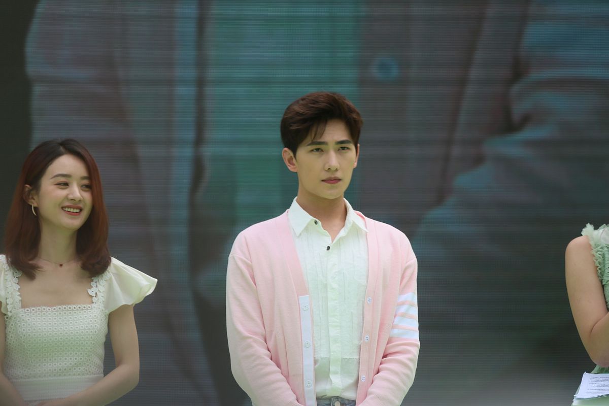 成毅《南风知我意》热播，高傲与温柔完美演绎！