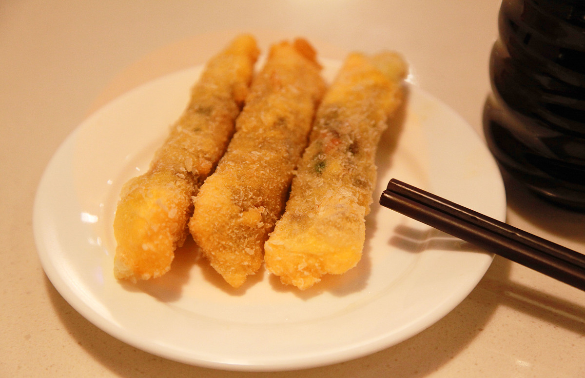 南京旅游攻略：景点、美食、住宿、交通、购物、天气及安全指南