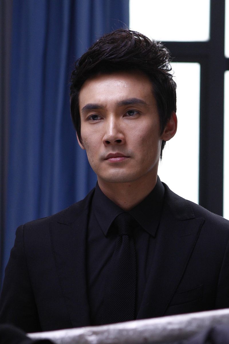 2014年01月08日,上海,电视剧《离不离律师事务所》在上海热拍.张铎