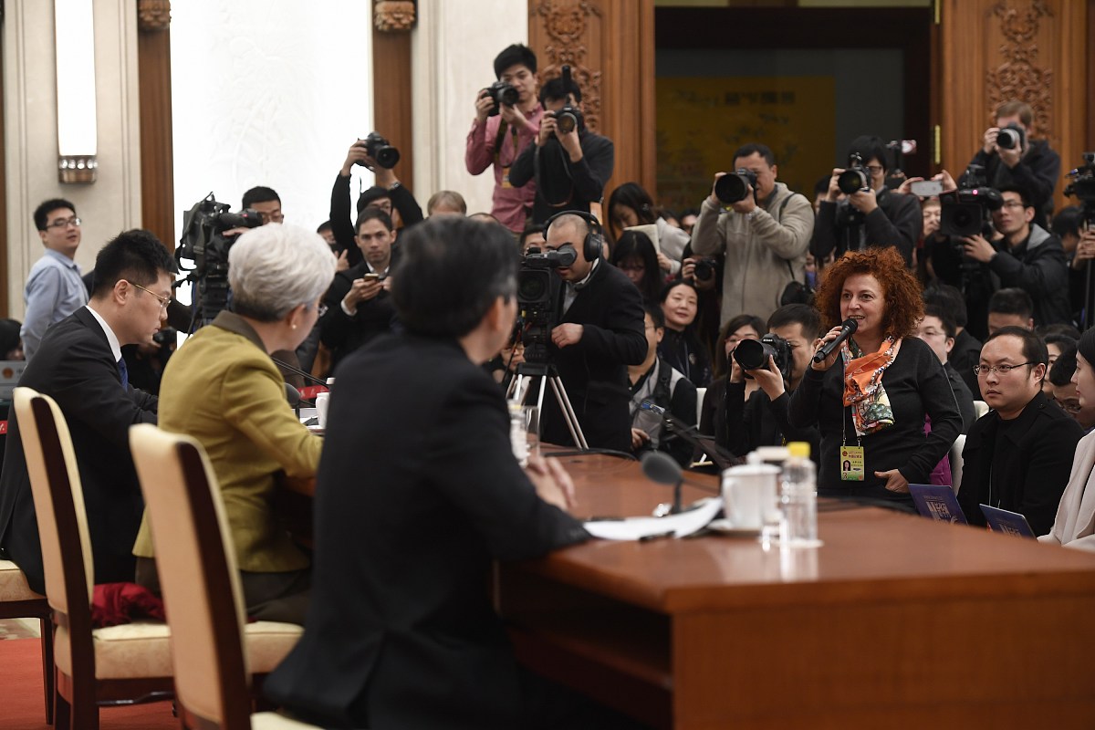 请阅读以下文章稍后我会向你提问