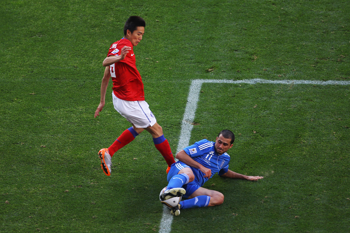 2010年6月12日,南非伊丽莎白港,2010世界杯b组小组赛首轮,韩国vs希腊.