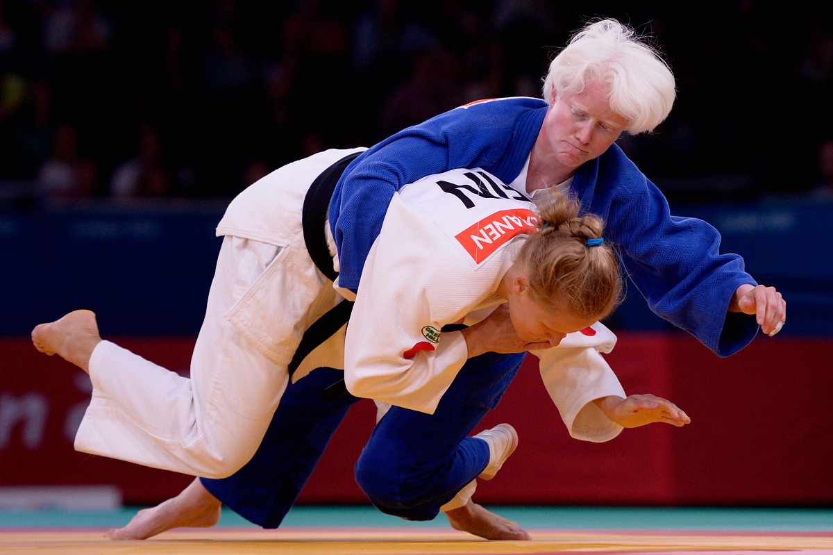 Excel技巧：快速选择B列第1到10000个数据