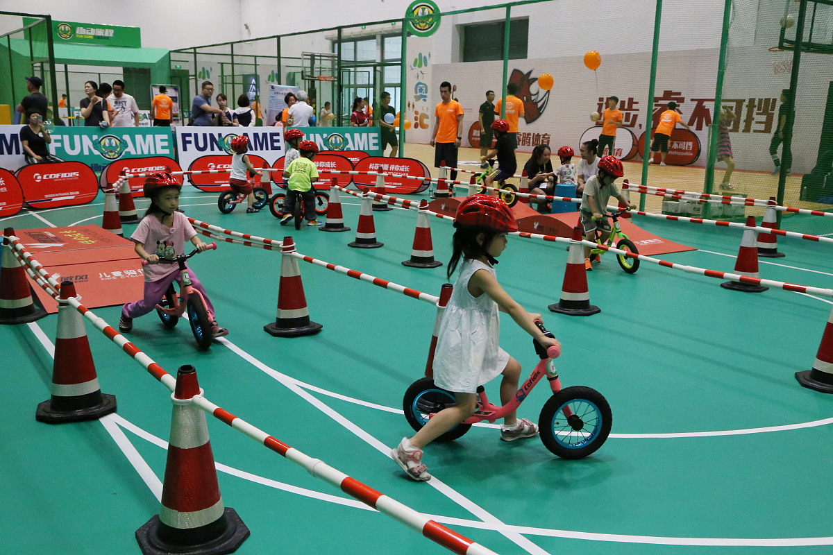 以 儿童童车运动会 为主题写一篇文章