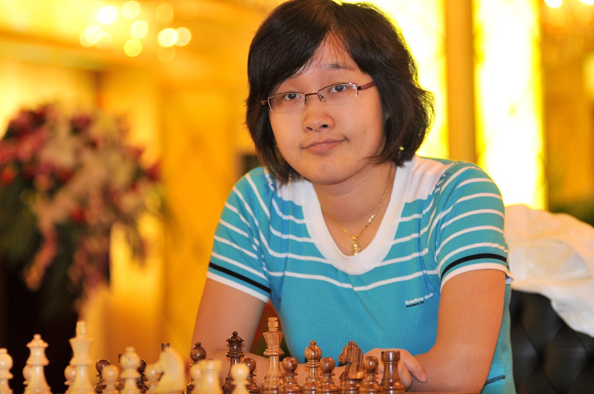 2009年10月2日,世界国际象棋女子大奖赛南京站的比赛继续进行.***_***