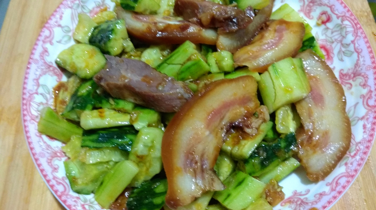 猪头肉拌黄瓜,简单好吃的凉拌菜