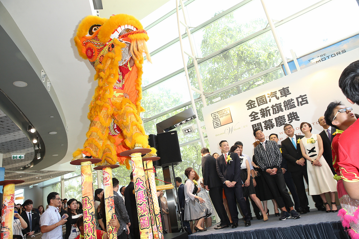 2016年7月28日,香港,古天乐出席汽车品牌旗舰店开幕礼.***_***