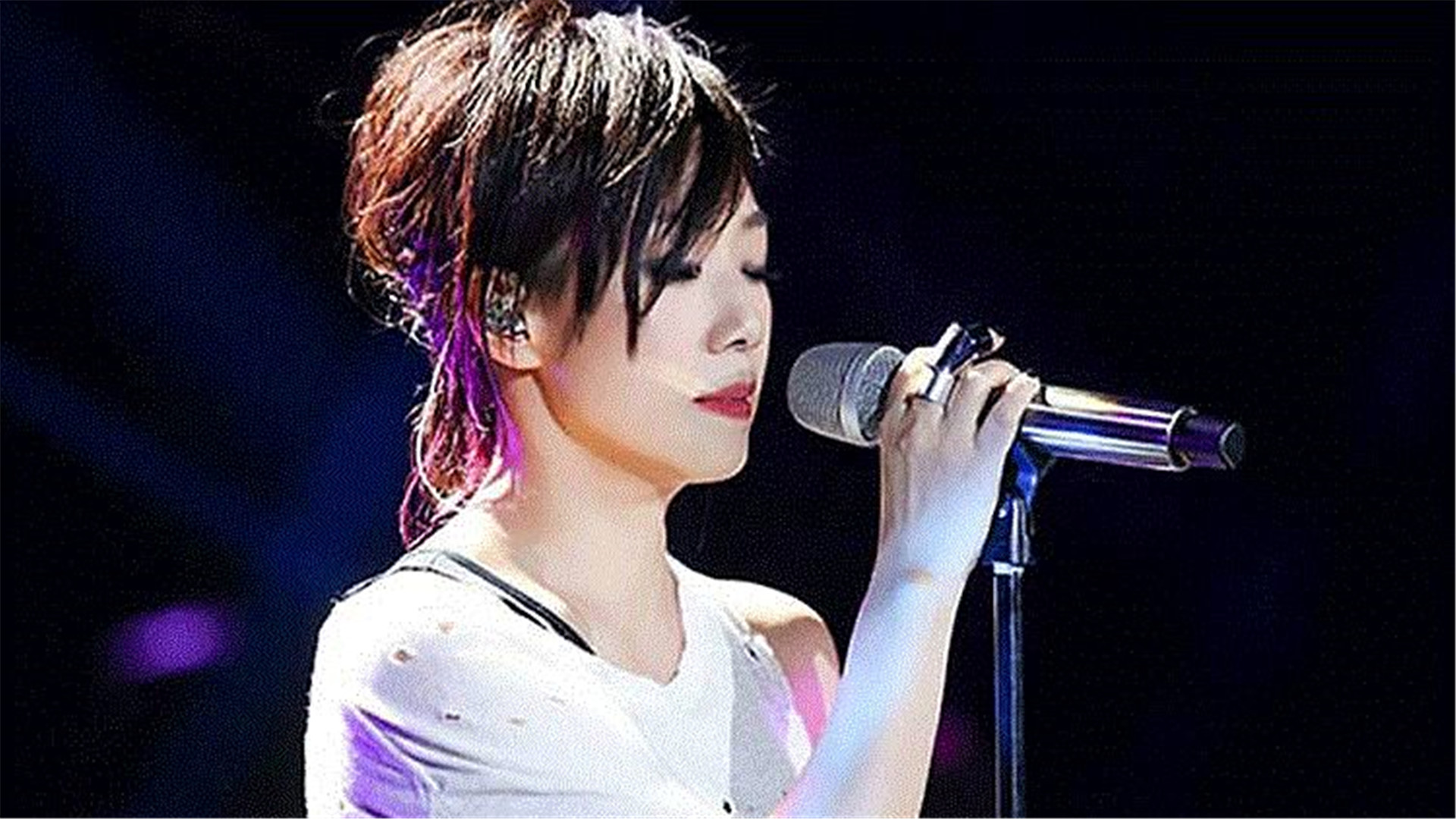 周杰伦为蔡依林写的歌全成了经典,林忆莲和李