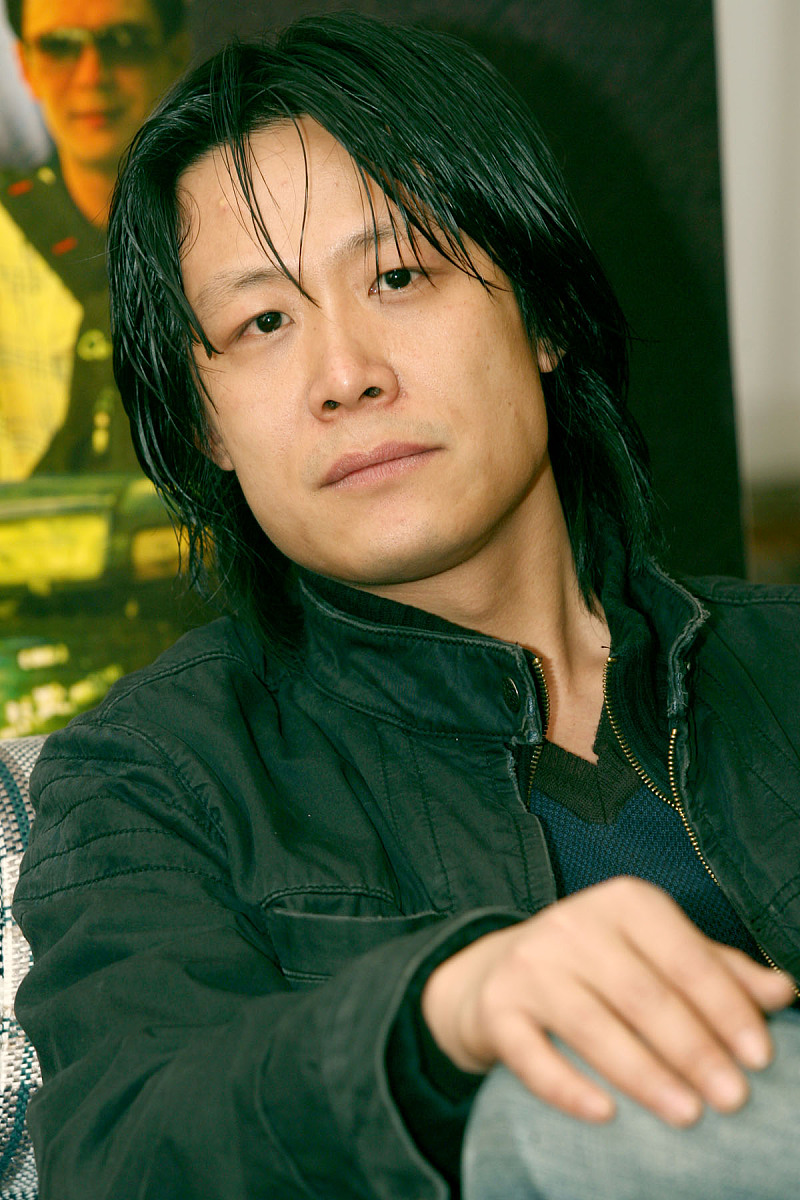 2007年3月8日,上海,上海集团新片《第三种温暖》在上海影城举行记者会