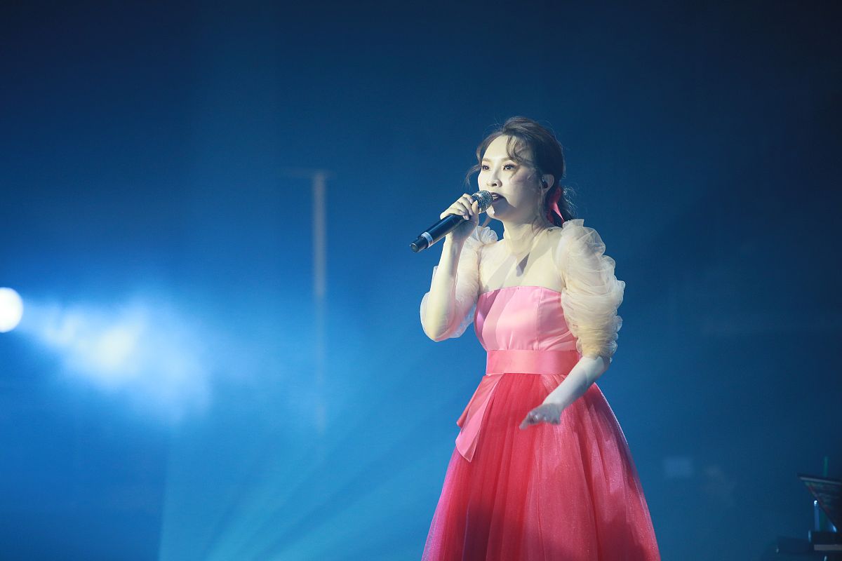 2019年12月27日,香港讯,明星出席演唱会.林欣彤